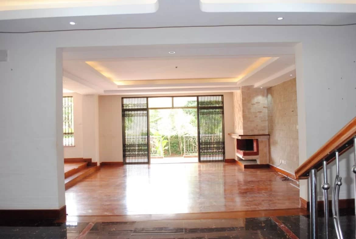 Townhouse In Lavington